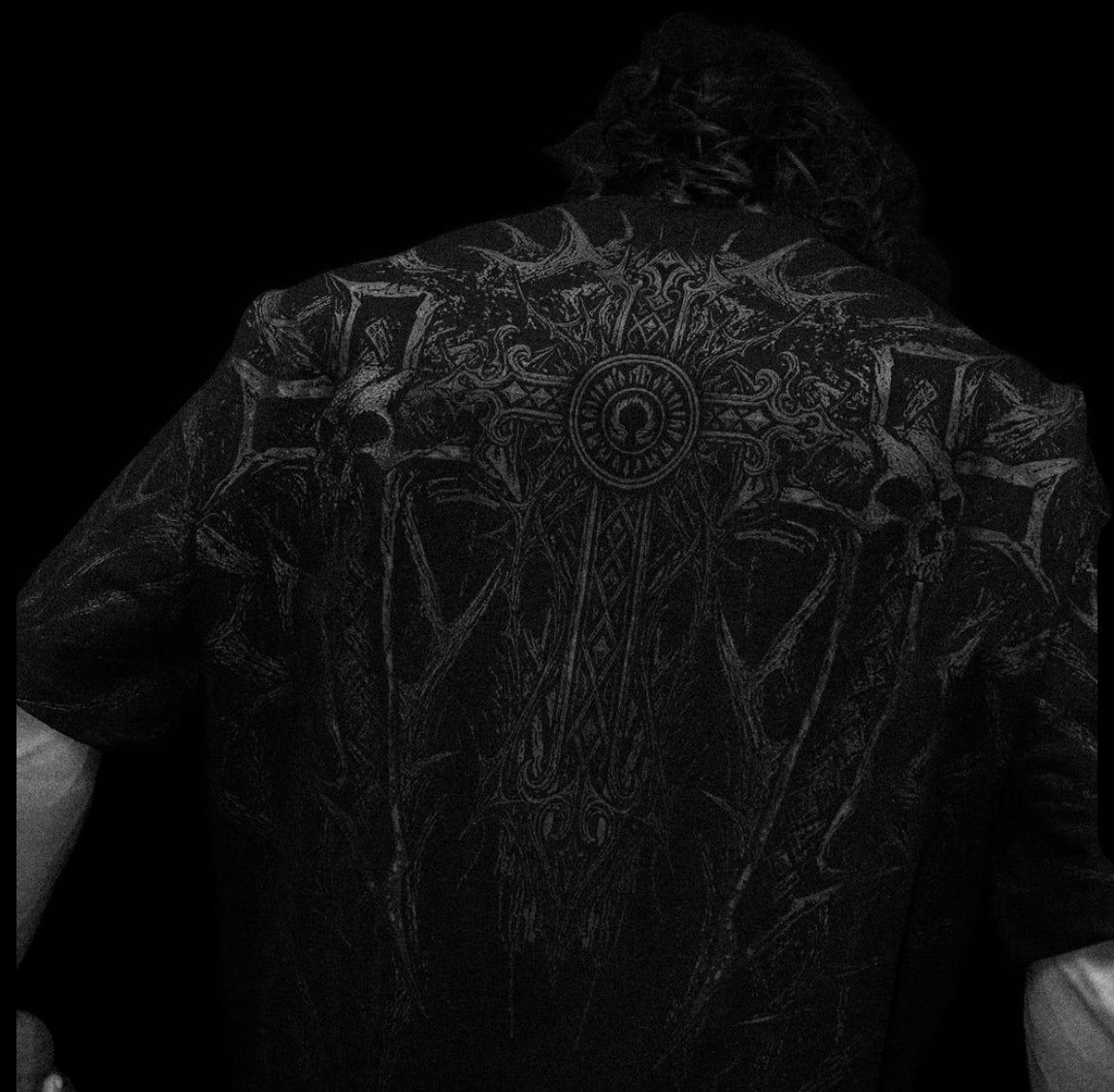 Oversized t shirt Darkness - Black