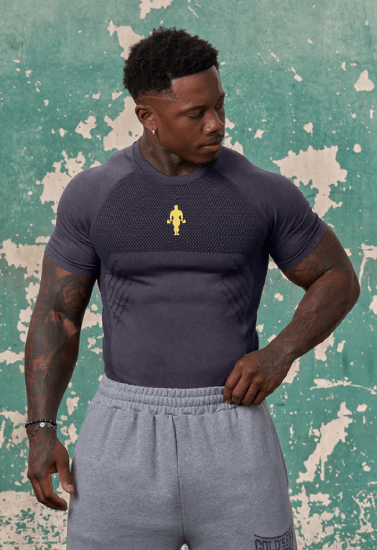 Gold’s Iron legacy Compression Tee - Navy