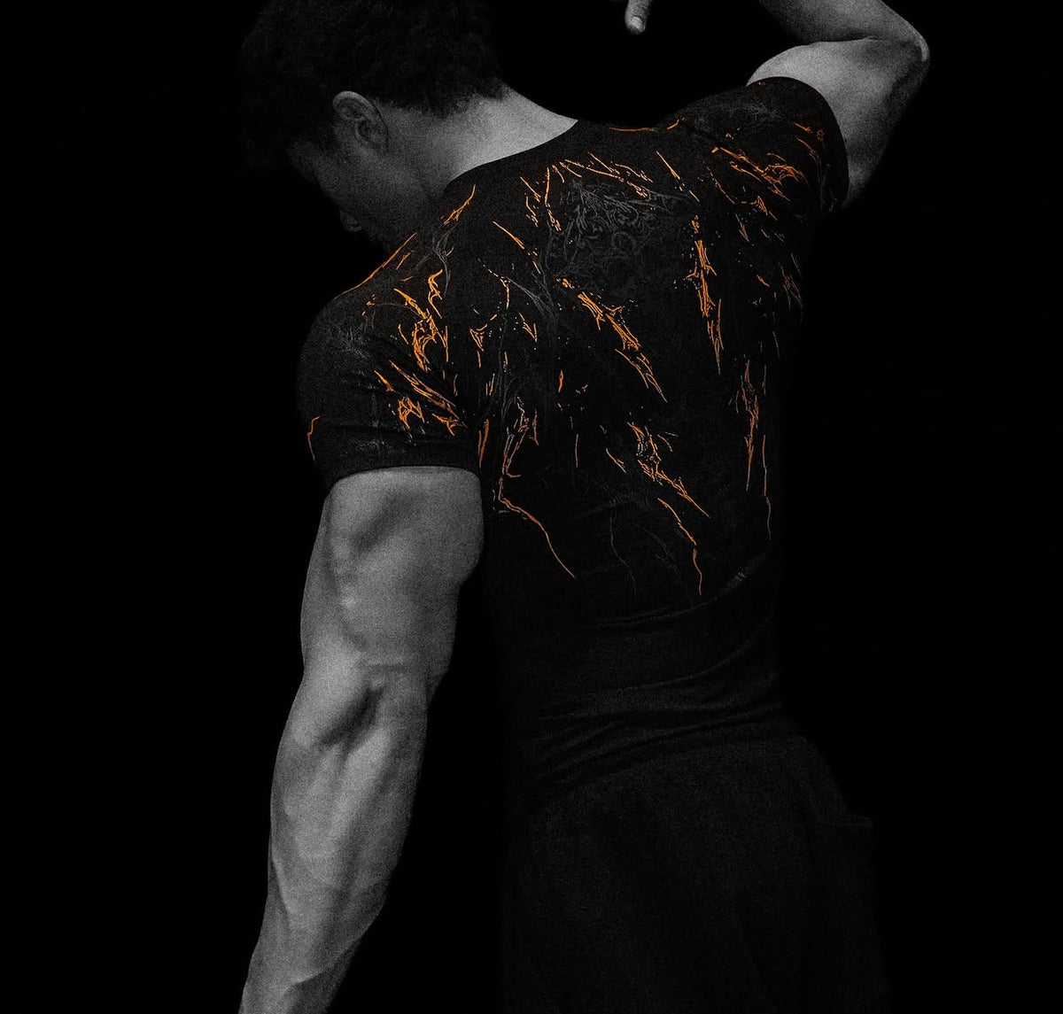 Breathedivinity compresión t-shirt raichu